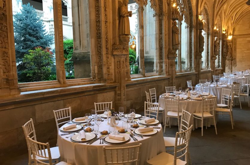 Cena del XXII Congreso Nacional de Neurocirugía - Claustro de San Juan de los Reyes de Toledo - Señor Medusa - Producción de eventos y conciertos