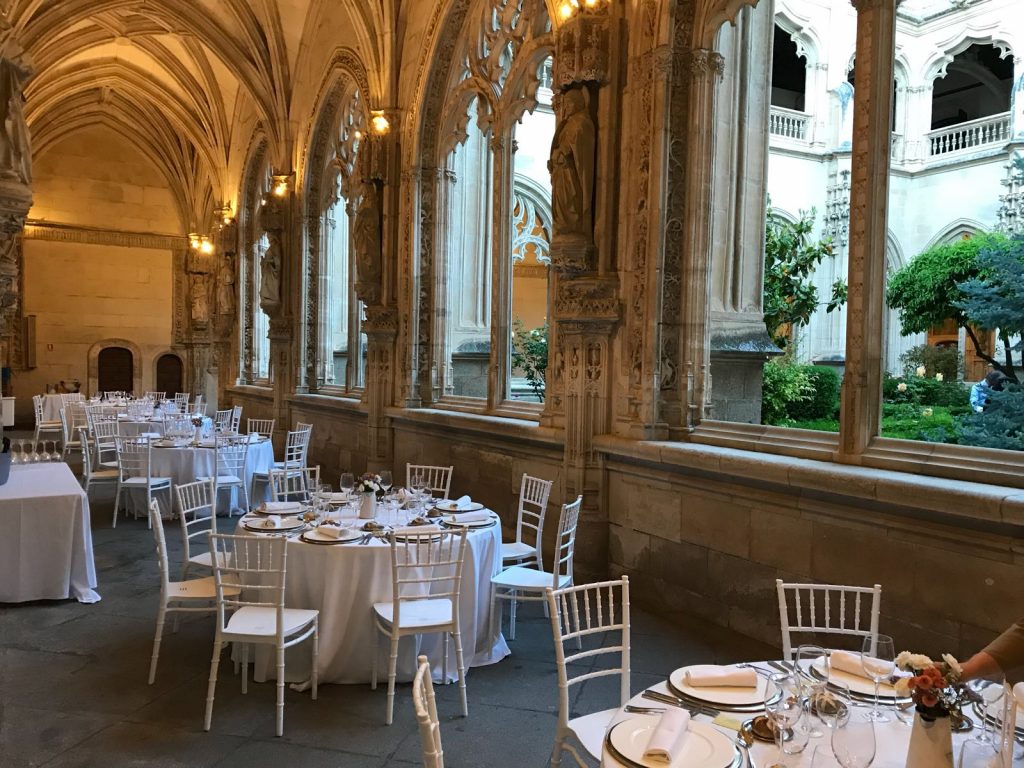 Cena del XXII Congreso Nacional de Neurocirugía - Claustro de San Juan de los Reyes de Toledo - Señor Medusa - Producción de eventos y conciertos