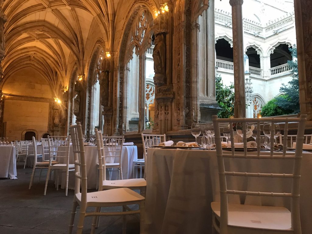 Cena del XXII Congreso Nacional de Neurocirugía - Claustro de San Juan de los Reyes de Toledo - Señor Medusa - Producción de eventos y conciertos